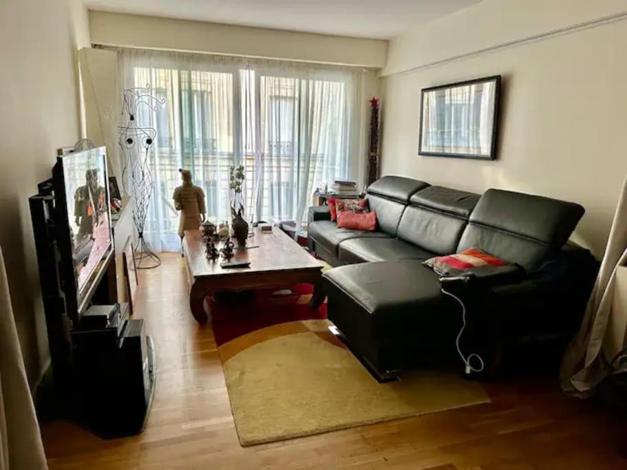 Private Bedroom 2 Near Eiffel Tower, Saint Germain Paris Extérieur photo